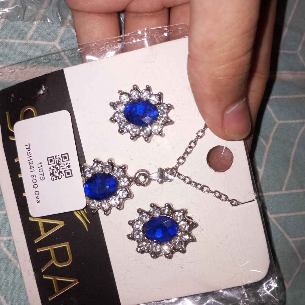 Oval Tops Pendant Set